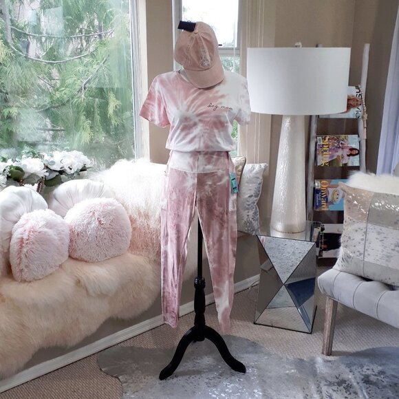 Dreamsicle t-shirt, Ready to Go leggings & David & Young baseball cap bundle set - Picture 2 of 13